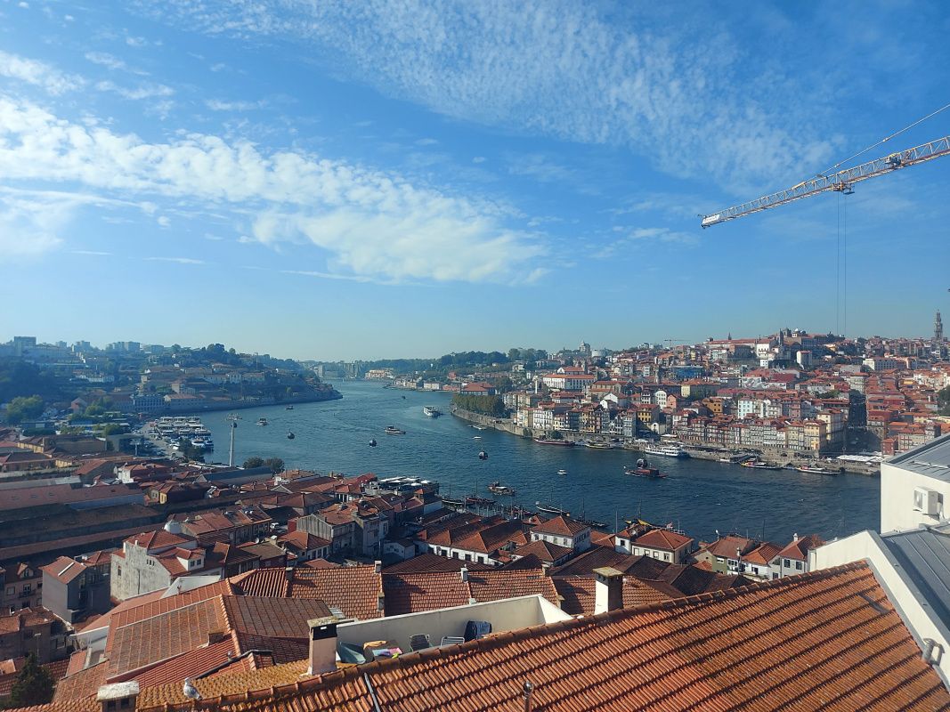 Квартира в Вила-Нова-ди-Гая, Португалия, 77 м² - фото 4