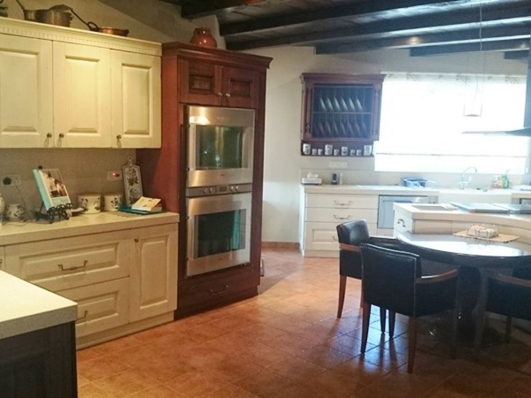 Дом в Пафосе, Кипр, 450 м² - фото 4