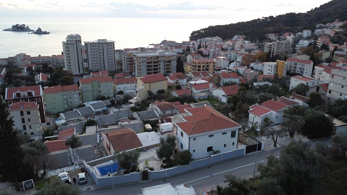 Дом в Петроваце, Черногория, 422 м² - фото 4