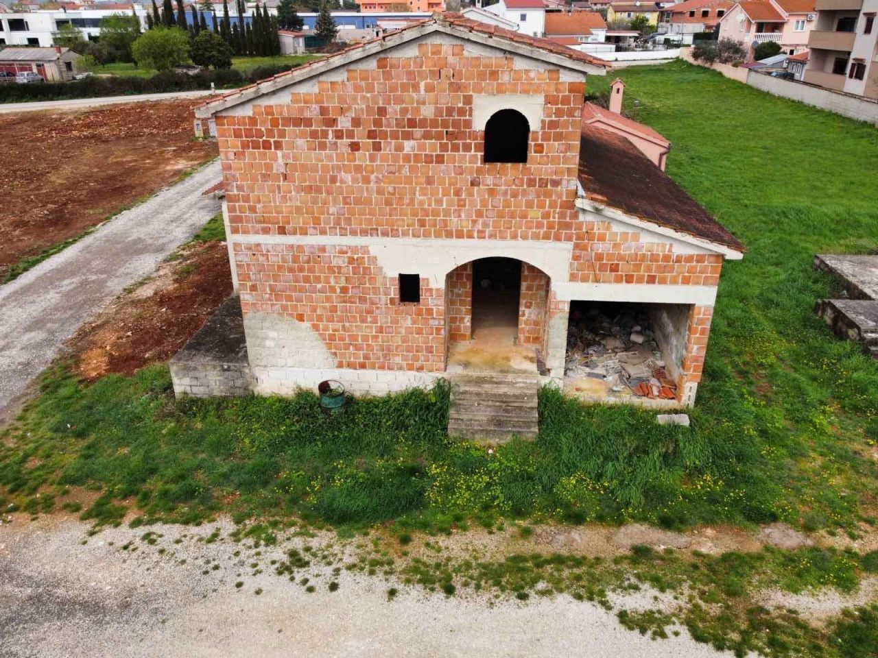 Дом в Пуле, Хорватия, 200 м2 - фото 1