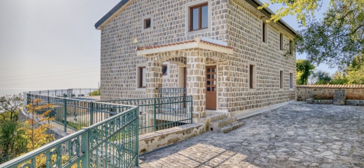 Дом в Петроваце, Черногория, 466 м² - фото 5