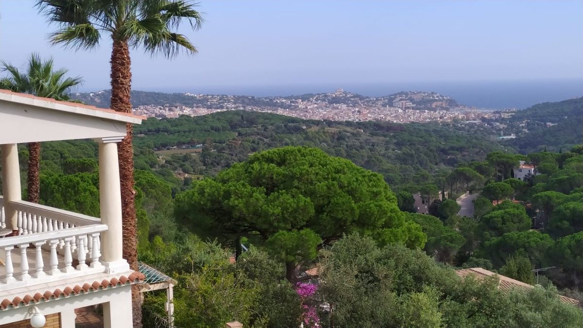 Дом в Жироне, Испания, 272 м² - фото 6