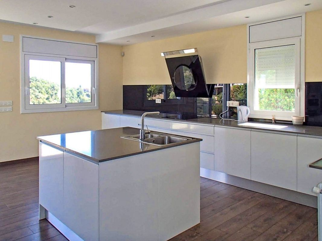 Дом на Коста-Брава, Испания, 417 м² - фото 7