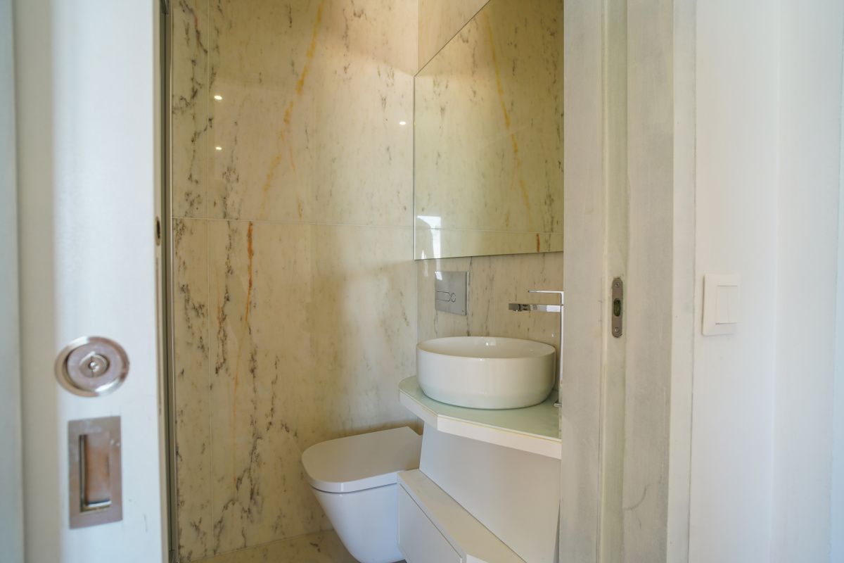 Дом в Вила-Нова-ди-Гая, Португалия, 385 сот. - фото 9