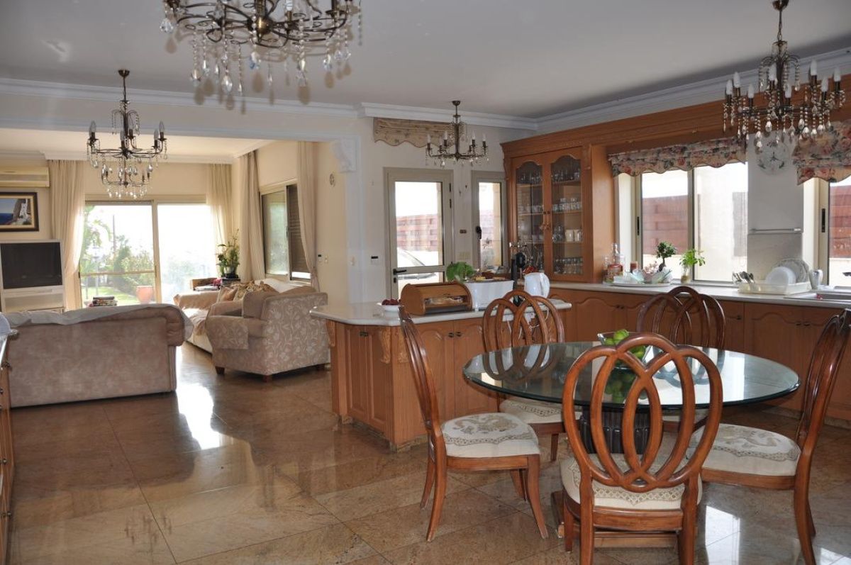 Дом в Лимасоле, Кипр, 520 м² - фото 9