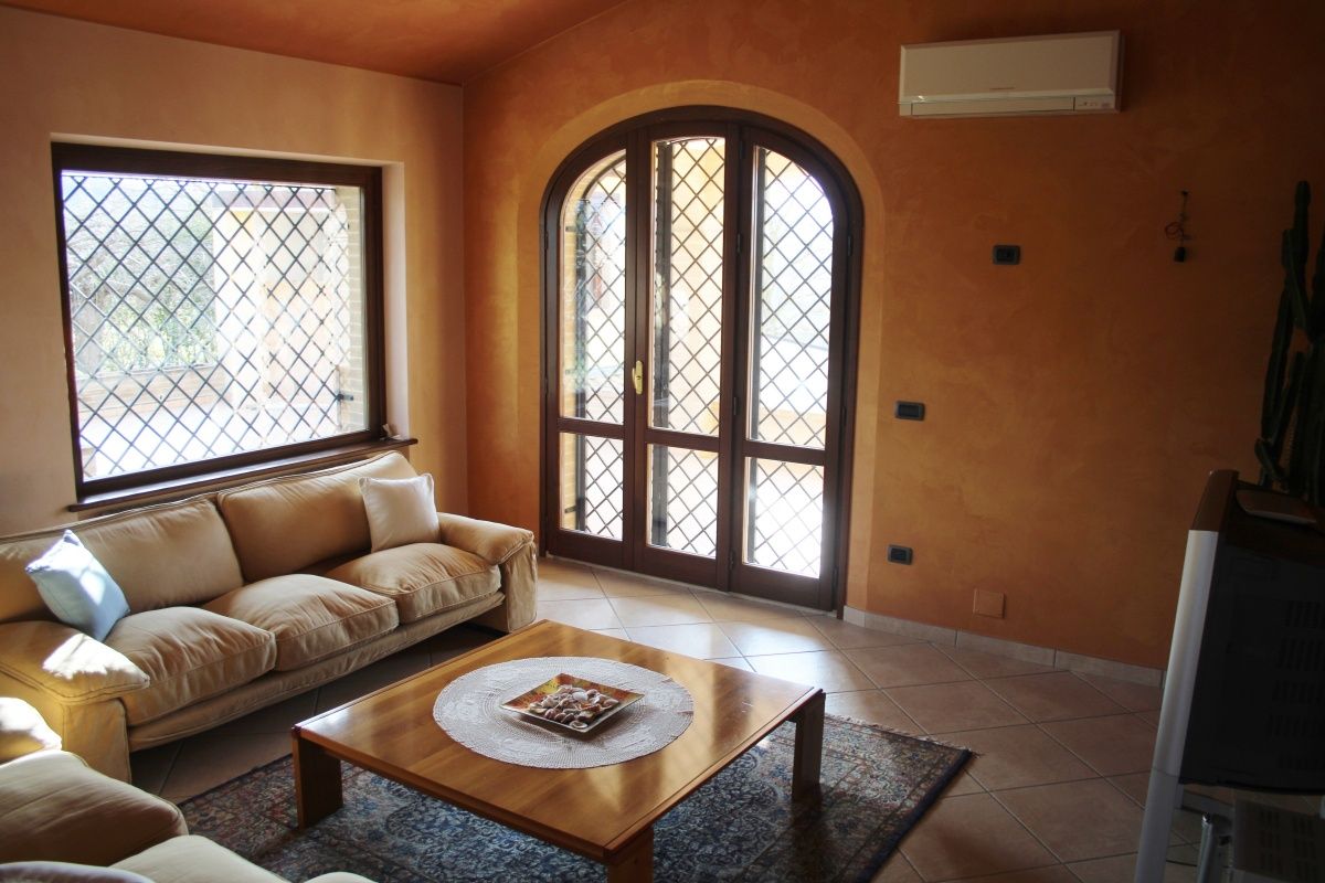 Дом в Торторето, Италия, 430 м² - фото 9