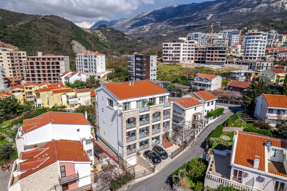 Отель, гостиница в Бечичи, Черногория - фото 11