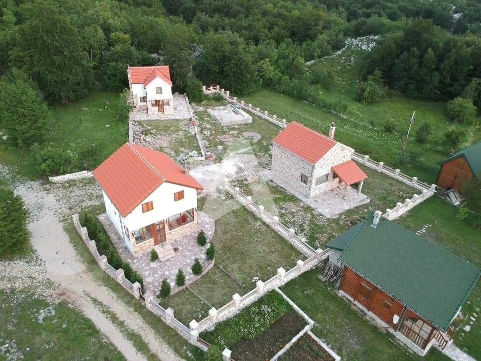 Дом Herceg Novi, Черногория, 220 м2 - фото 1