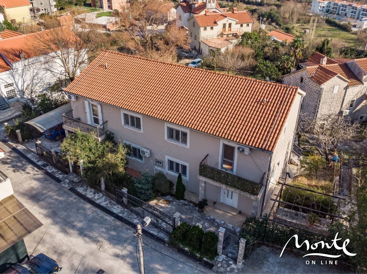 Дом в Которе, Черногория, 180 м2 - фото 1