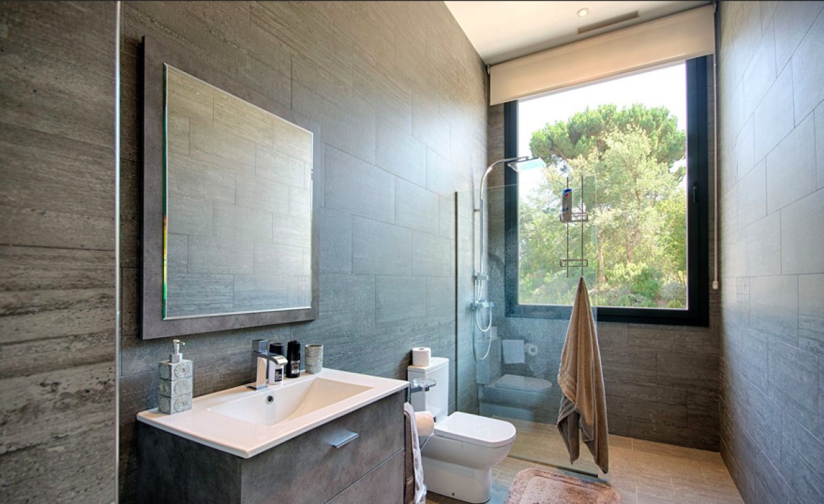 Дом в Жироне, Испания, 400 м² - фото 11