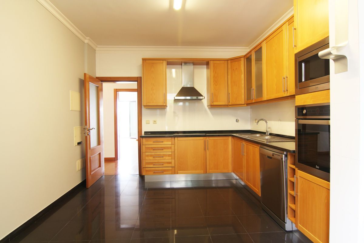 Дом на Мадейре, Португалия, 375 м² - фото 12