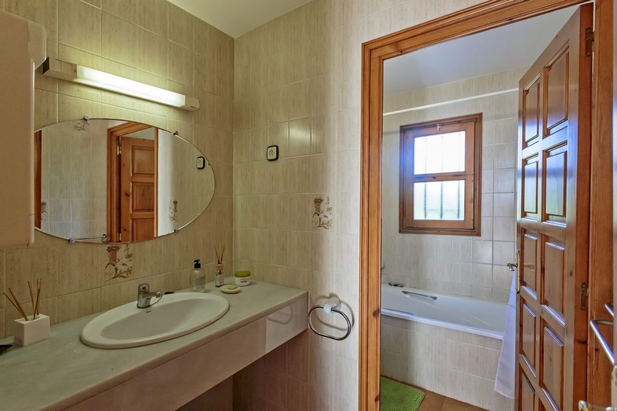 Дом на Коста-Брава, Испания, 457 м² - фото 12