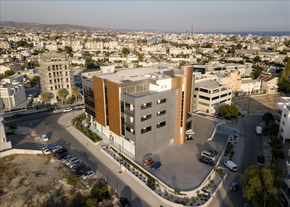 Коммерческая недвижимость в Лимасоле, Кипр, 6 362 м² - фото 13