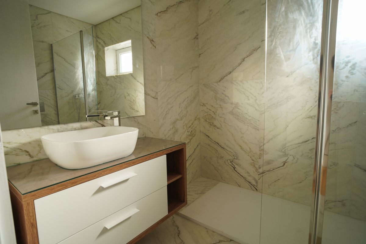 Дом в Вила-Нова-ди-Гая, Португалия, 385 сот. - фото 15