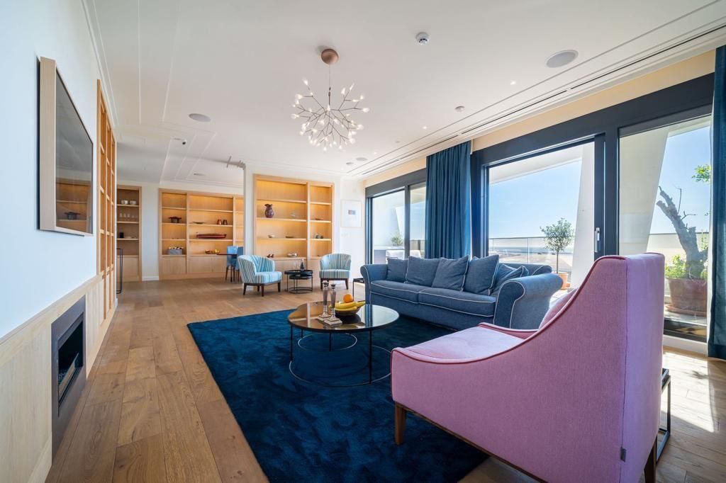 Квартира в Баре, Черногория, 248 м² - фото 3