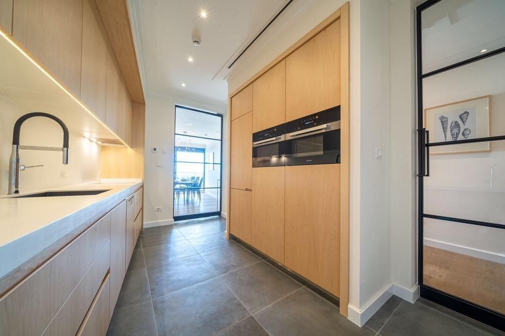 Квартира в Баре, Черногория, 248 м² - фото 6