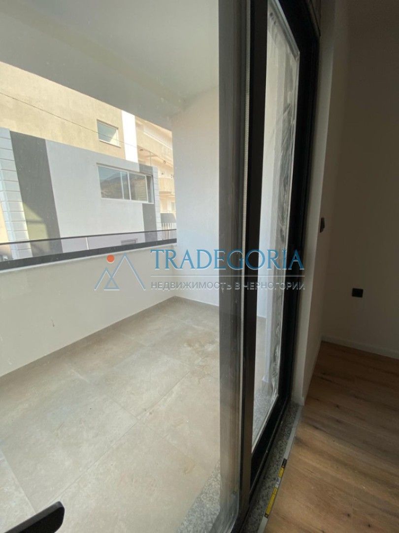 Квартира в Добра Воде, Черногория, 25 м² - фото 13