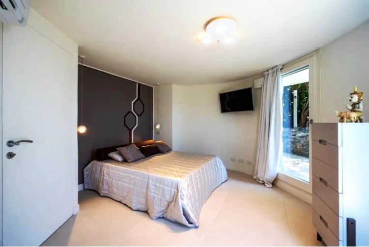 Вилла в Берджеджи, Италия, 250 м² - фото 12