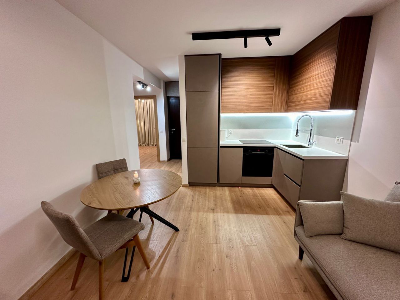 Квартира в Будве, Черногория, 61 м² - фото 2