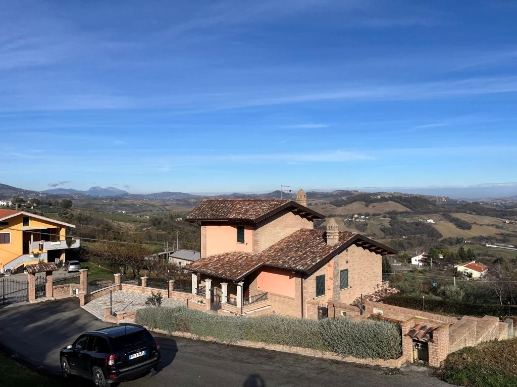 Вилла в Пескаре, Италия, 180 м² - фото 16