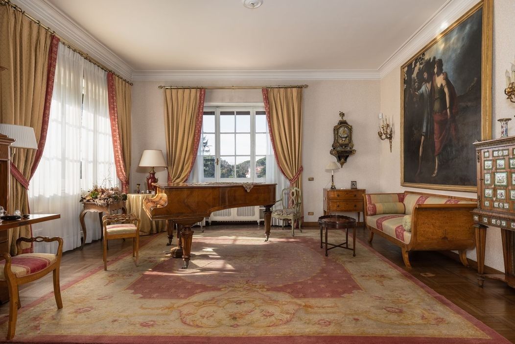 Вилла в Риме, Италия, 2 050 м² - фото 11