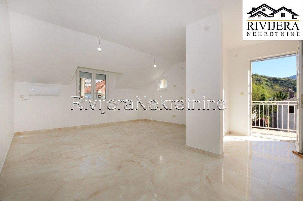 Квартира в Херцег-Нови, Черногория, 50 м² - фото 3