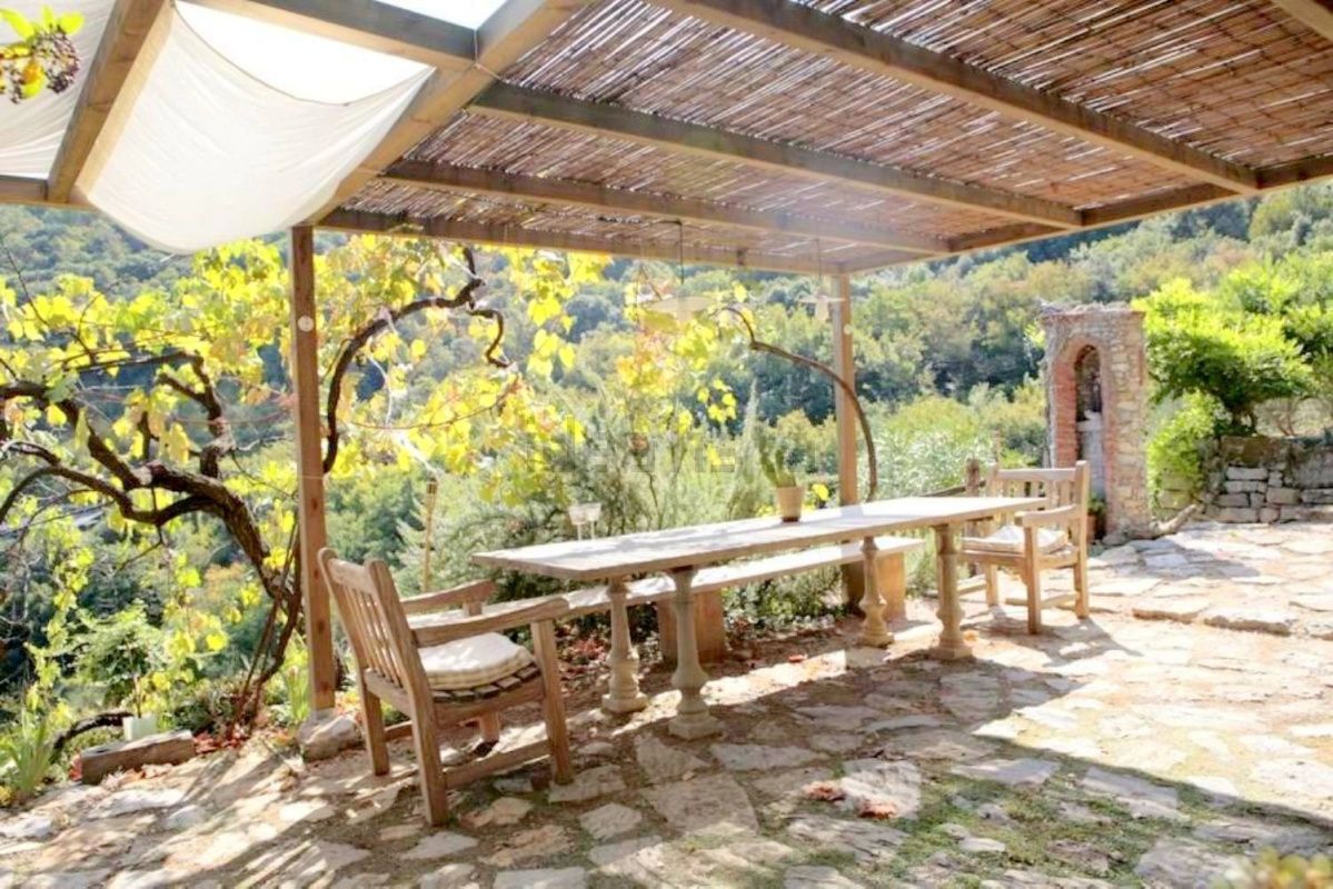 Дом в Портовенере, Италия, 150 м² - фото 4