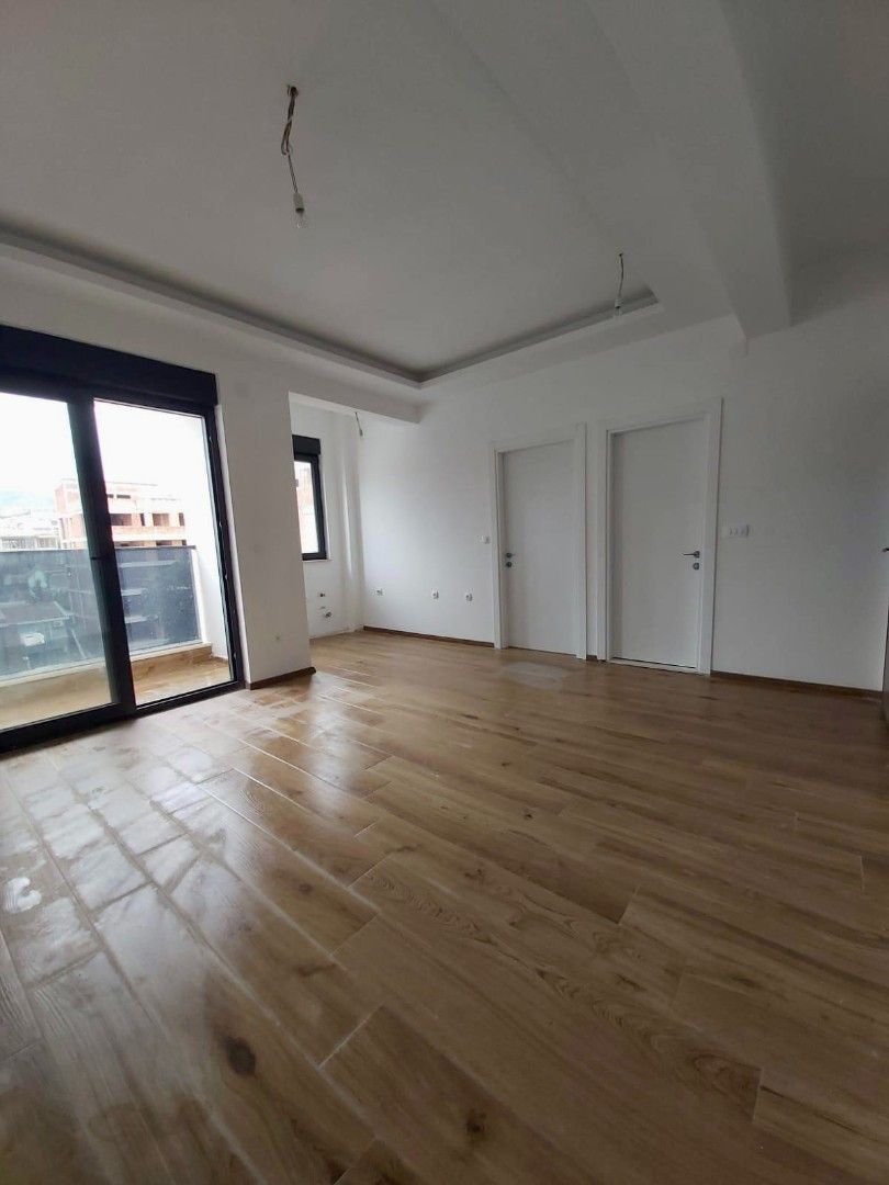 Квартира в Добра Воде, Черногория, 40 м² - фото 2