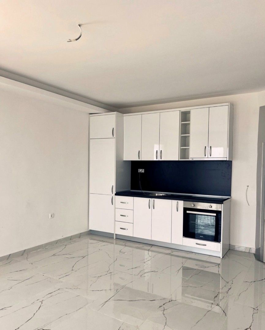 Квартира в Добра Воде, Черногория, 60 м² - фото 4