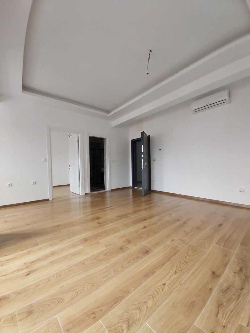 Квартира в Добра Воде, Черногория, 40 м² - фото 10