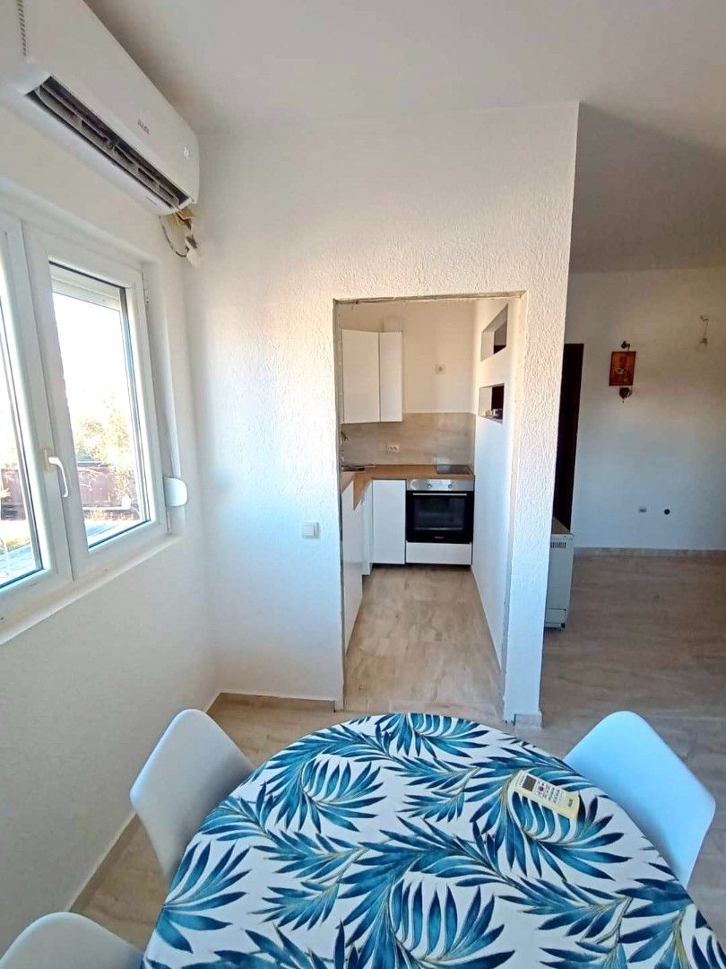 Квартира в Баре, Черногория, 78 м² - фото 10