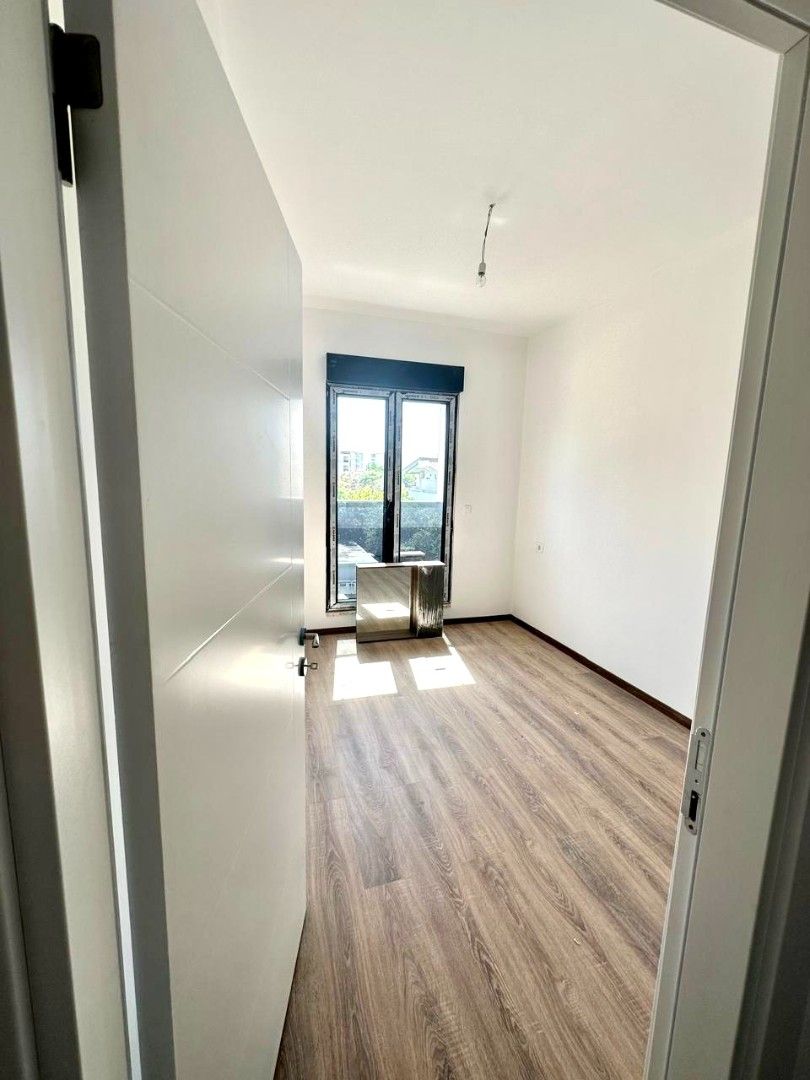 Квартира в Добра Воде, Черногория, 54 м² - фото 2