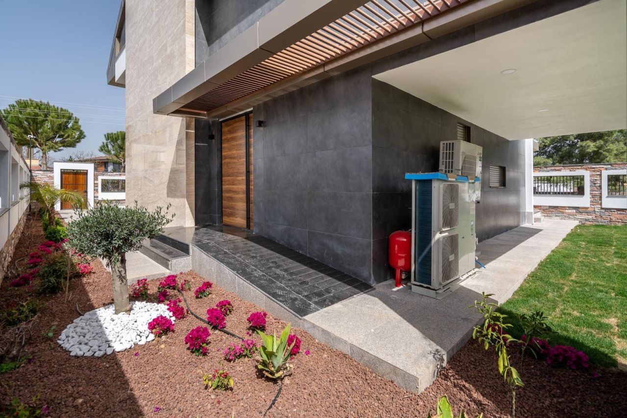 Вилла в Анталии, Турция, 500 м² - фото 4