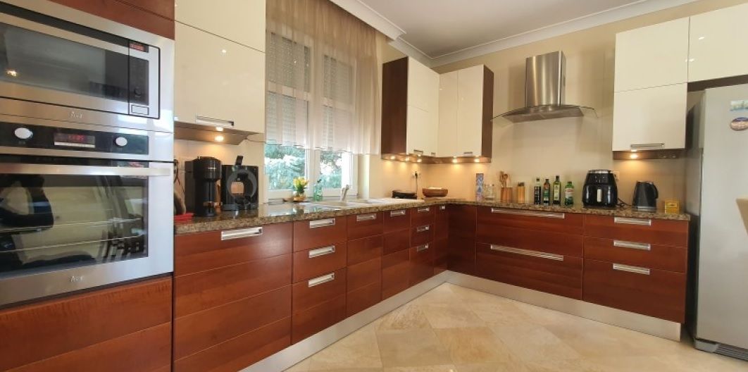 Вилла в Будапеште, Венгрия, 273 м² - фото 12