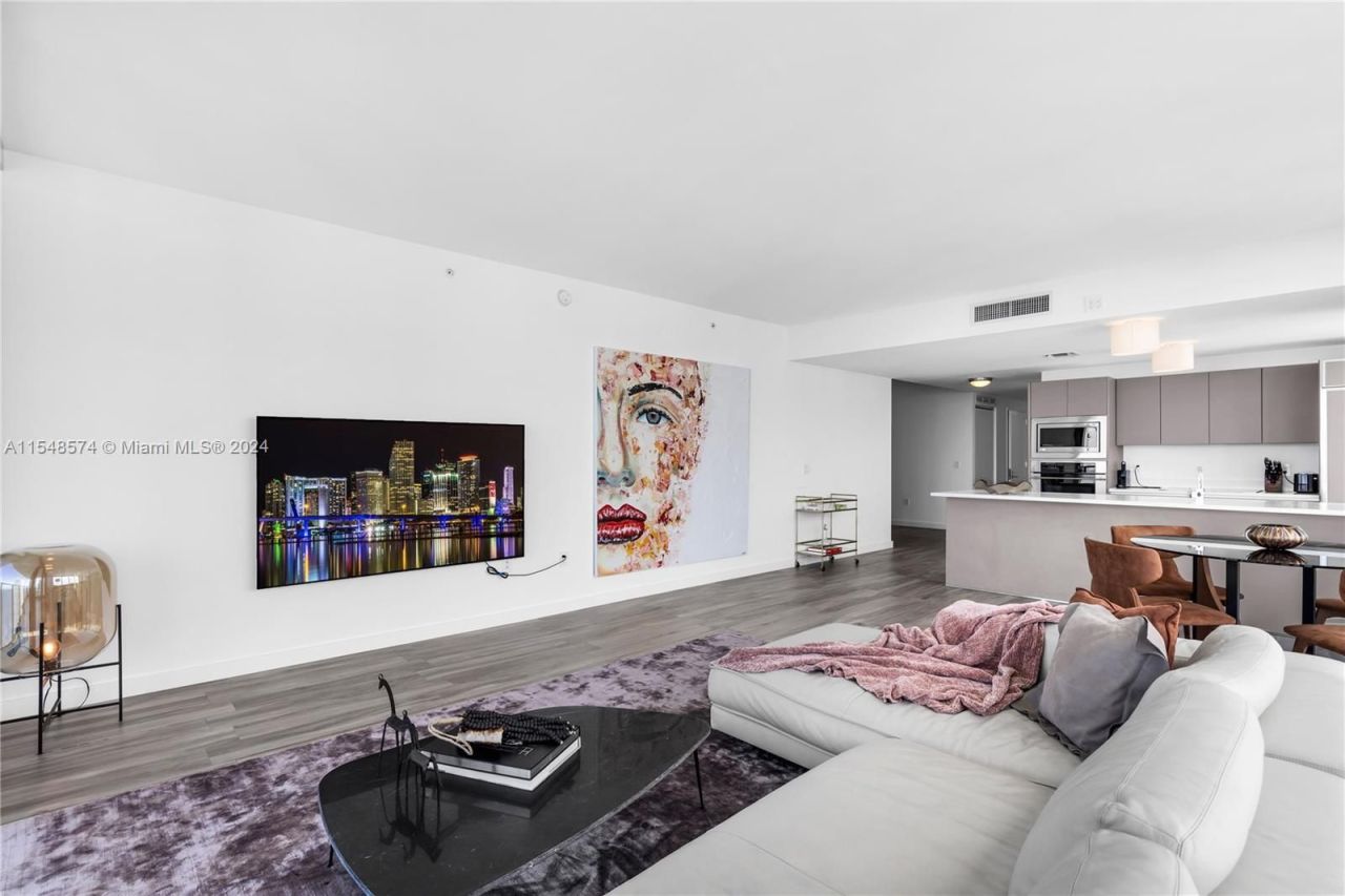 Квартира в Майами, США, 120 м² - фото 8