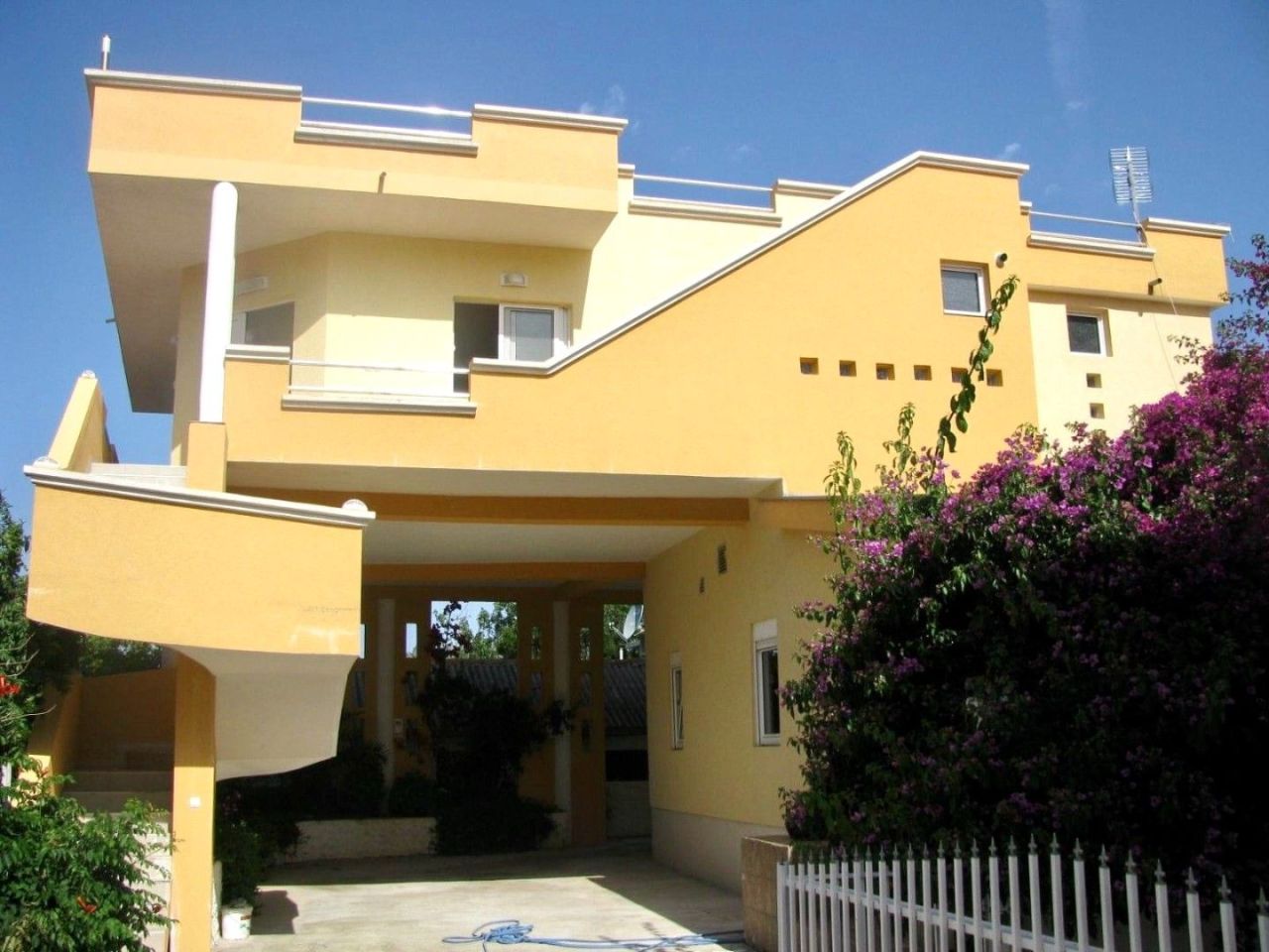 Дом в Утехе, Черногория, 320 м² - фото 2