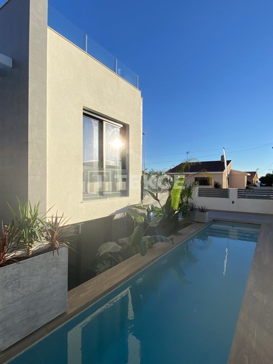 Вилла в Торревьехе, Испания, 150 м² - фото 15