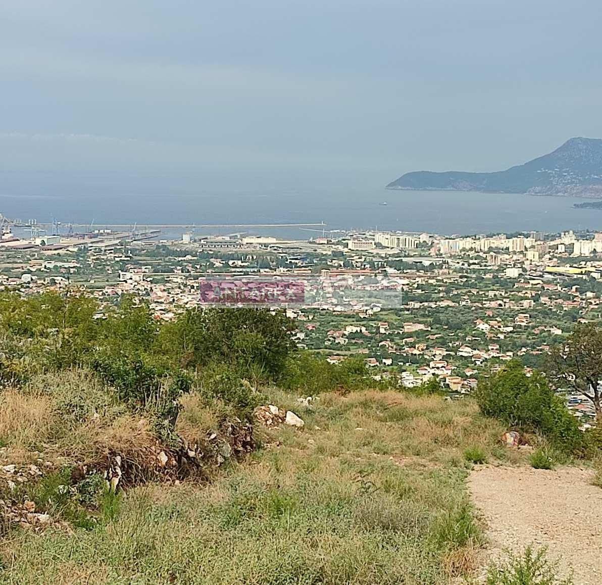 Земля в Добра Воде, Черногория, 24 746 м² - фото 3