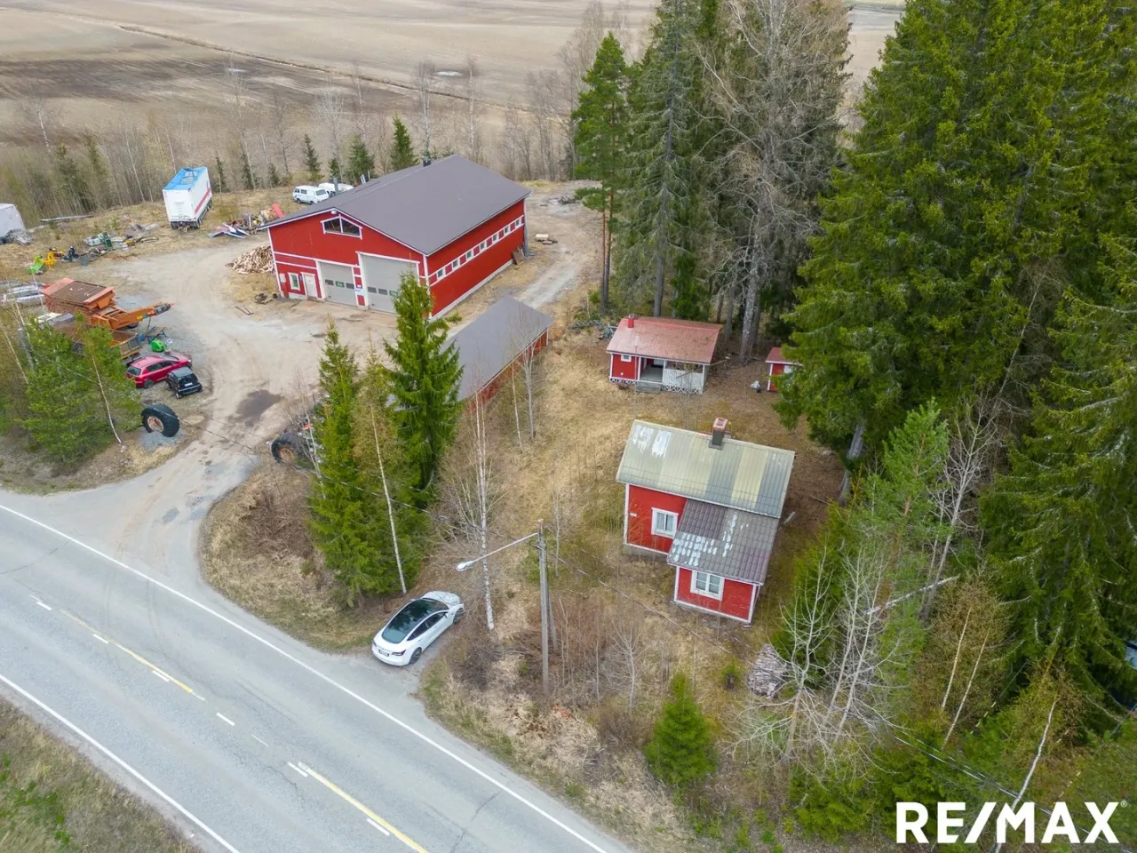 Коттедж в Састамале, Финляндия, 30 м² - фото 4