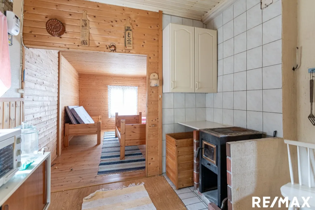 Коттедж в Састамале, Финляндия, 30 м² - фото 14
