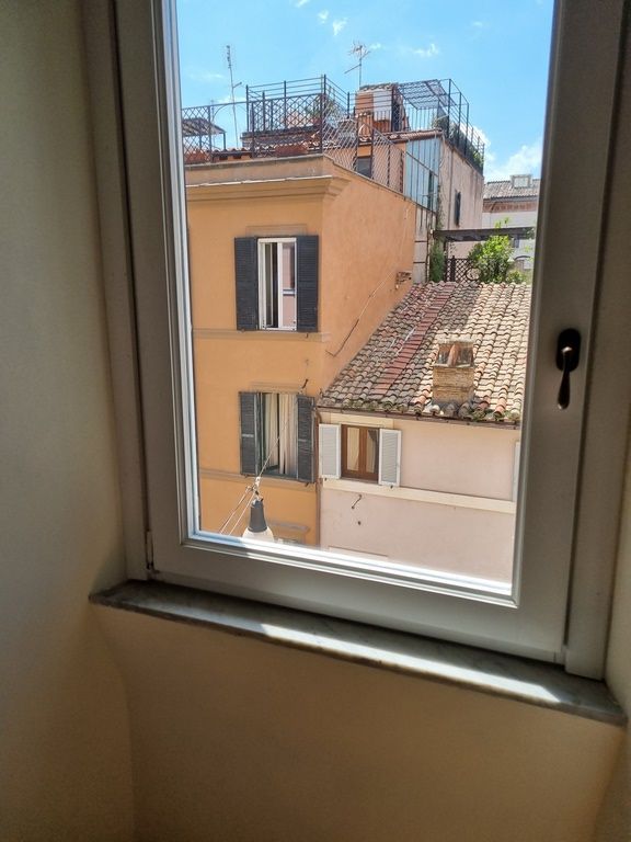 Апартаменты в Риме, Италия, 110 м² - фото 2