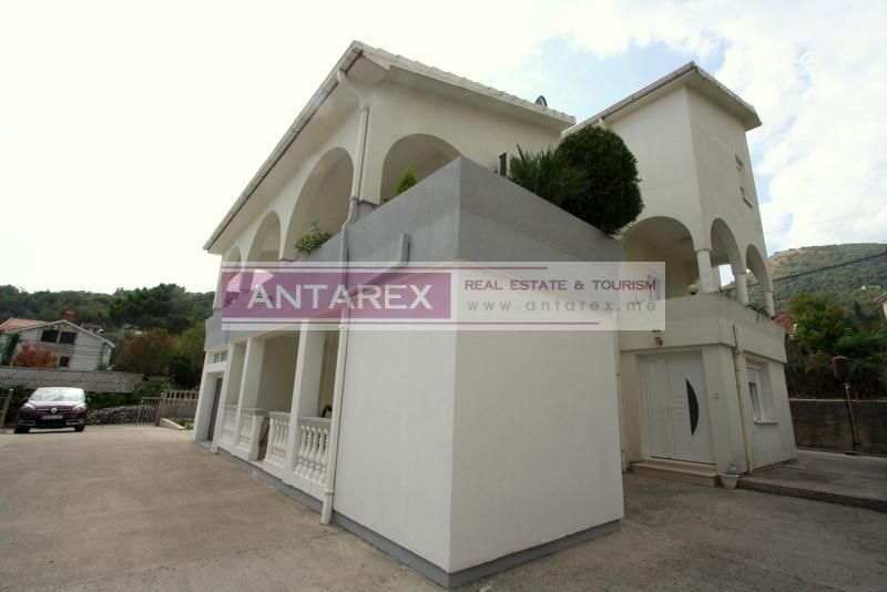 Вилла в Каменари, Черногория, 309 м² - фото 3