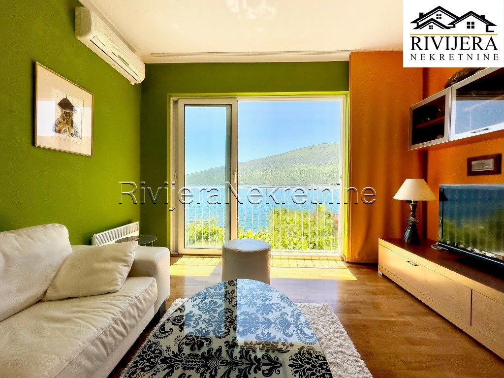 Квартира в Херцег-Нови, Черногория, 42 м² - фото 2