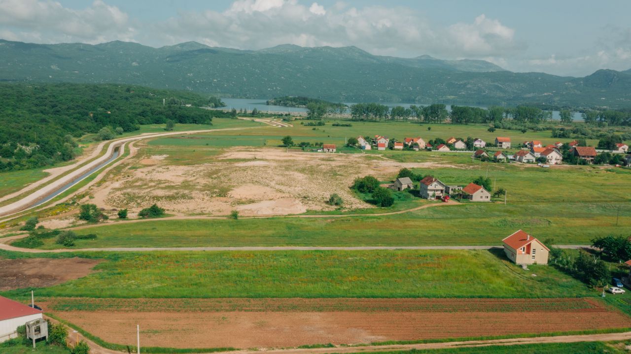 Земля в Никшиче, Черногория, 3 001 м² - фото 7
