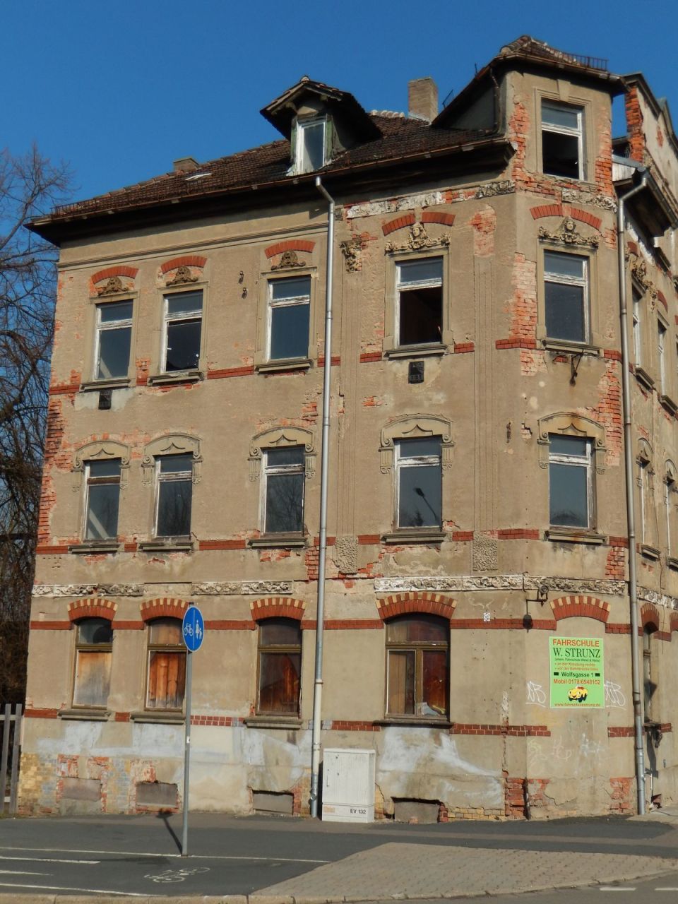 Дом под реконструкцию в Альтенбурге, Германия, 237 м² - фото 3