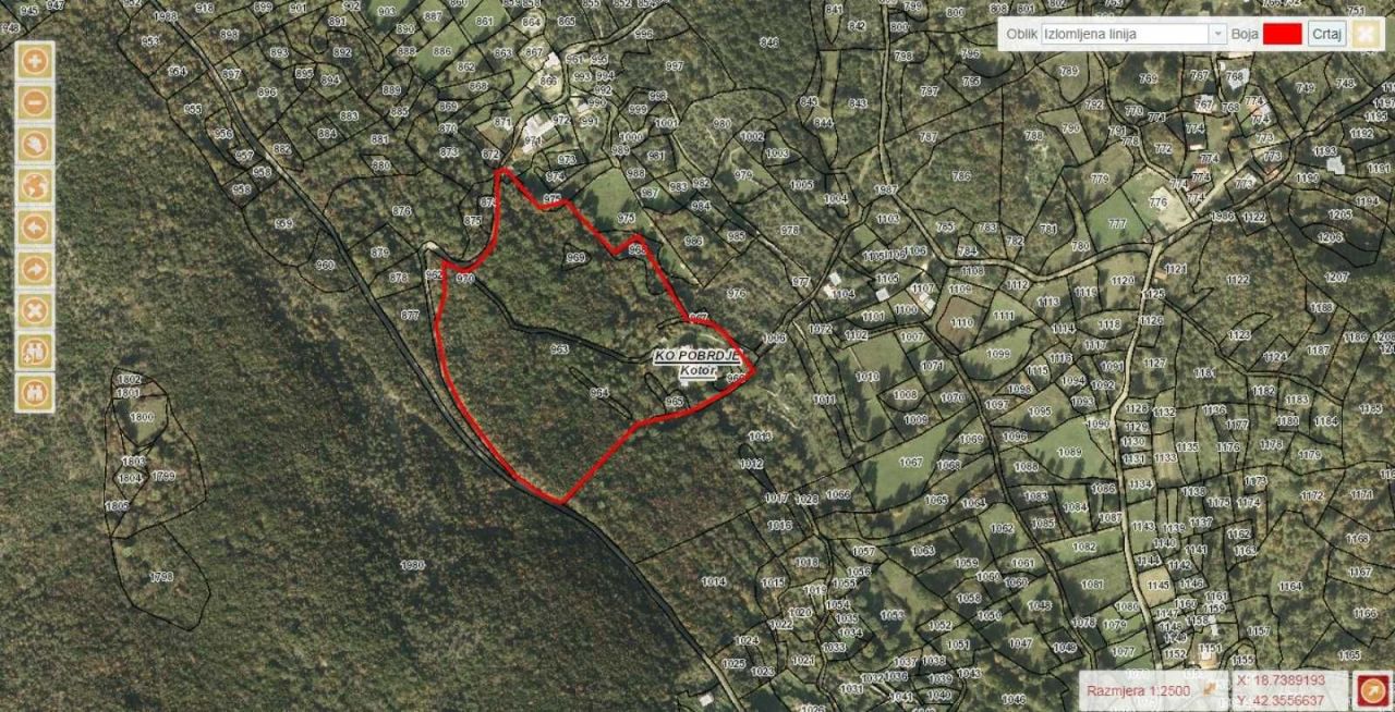 Земля в Которе, Черногория, 26 188 м² - фото 3