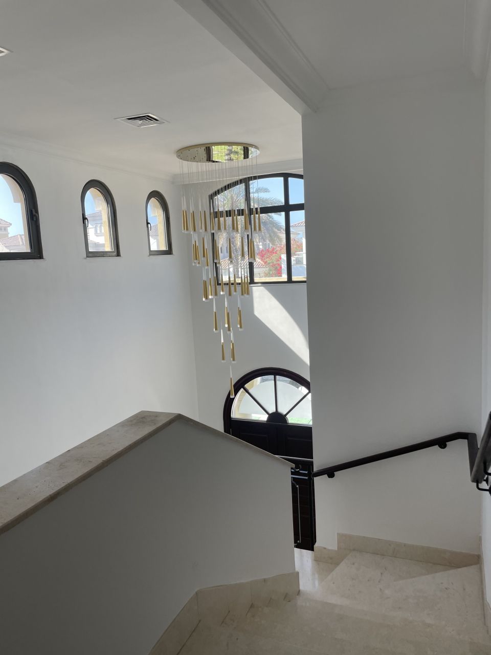 Вилла в Дубае, ОАЭ, 465 м² - фото 2