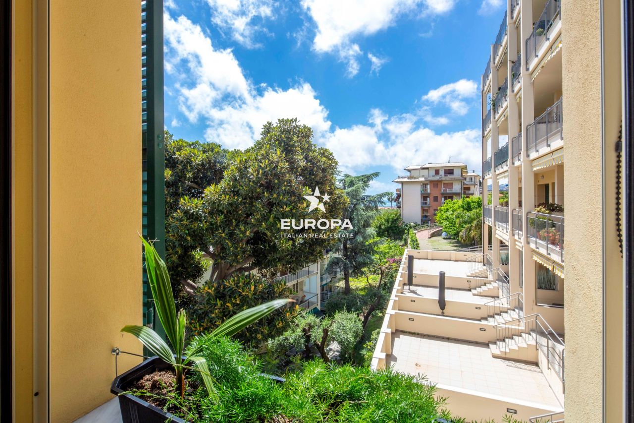 Апартаменты в Сан-Ремо, Италия, 102 м² - фото 11