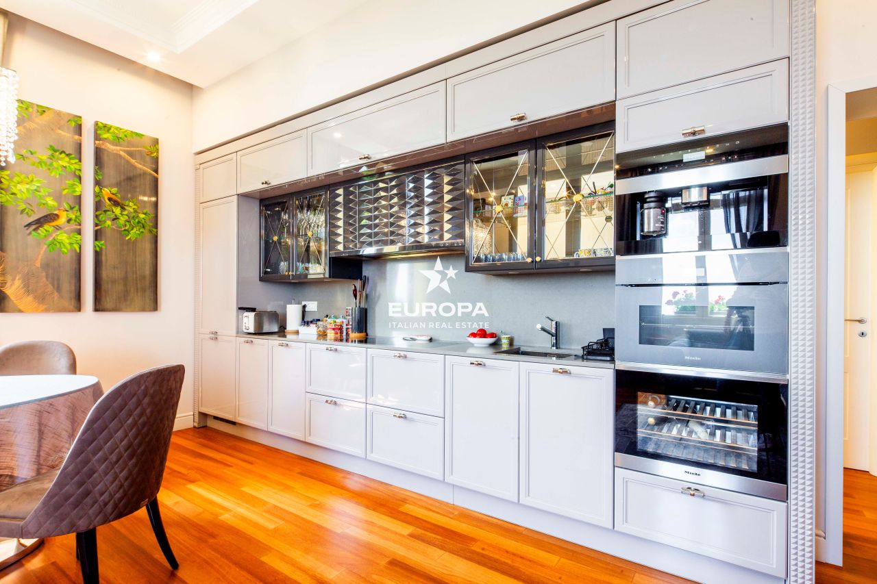 Апартаменты в Сан-Ремо, Италия, 102 м² - фото 12