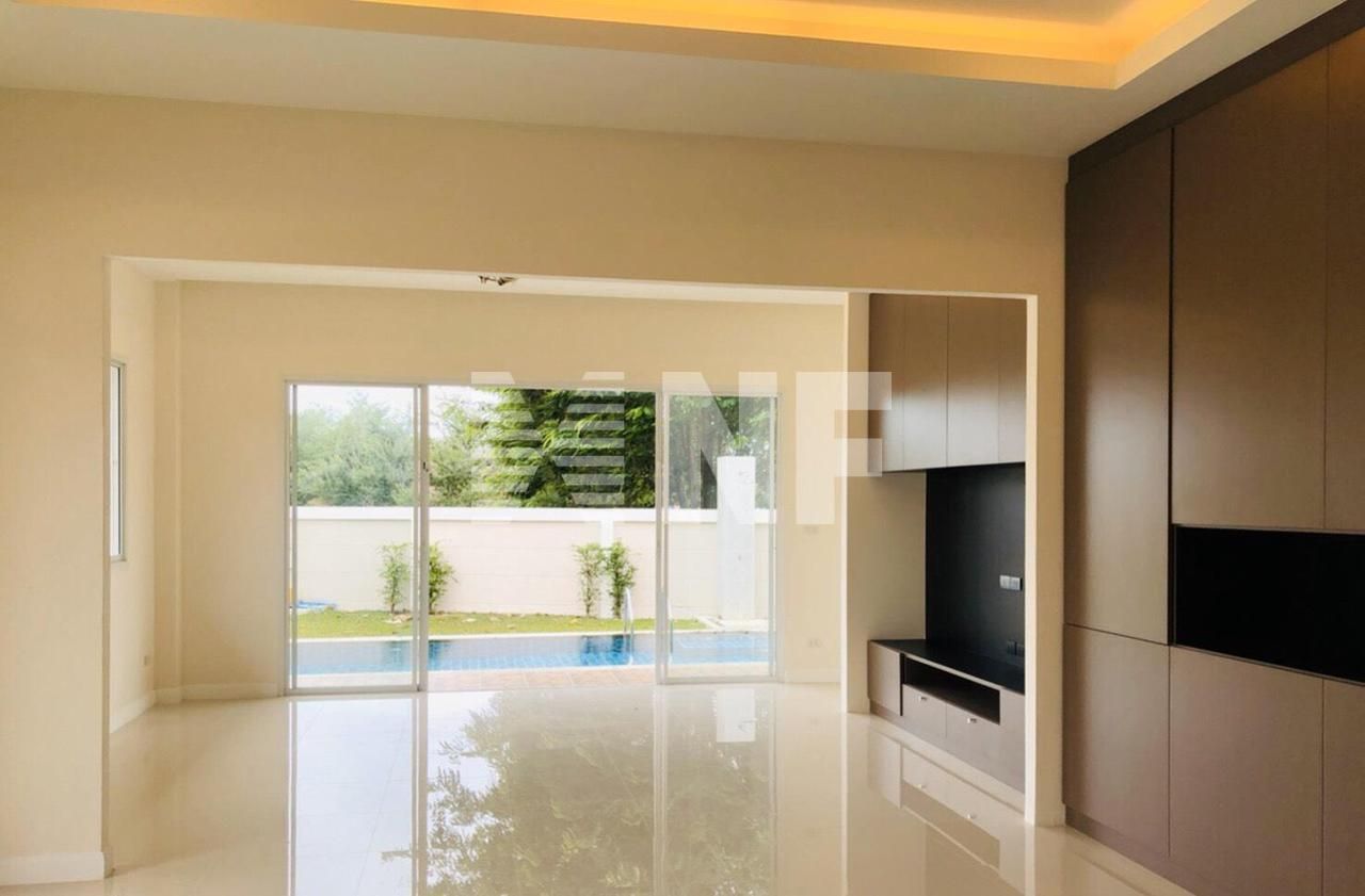 Вилла в Паттайе, Таиланд, 140 м² - фото 15